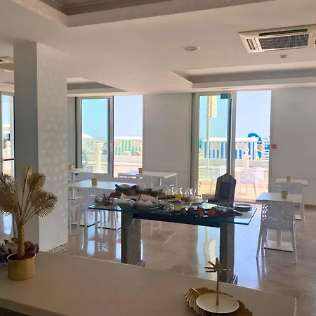 Miami Suite-3